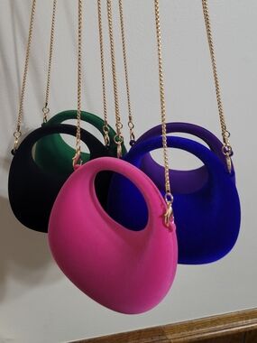 Women’s Pink Velvet Shoulder Bag with Gold Chain